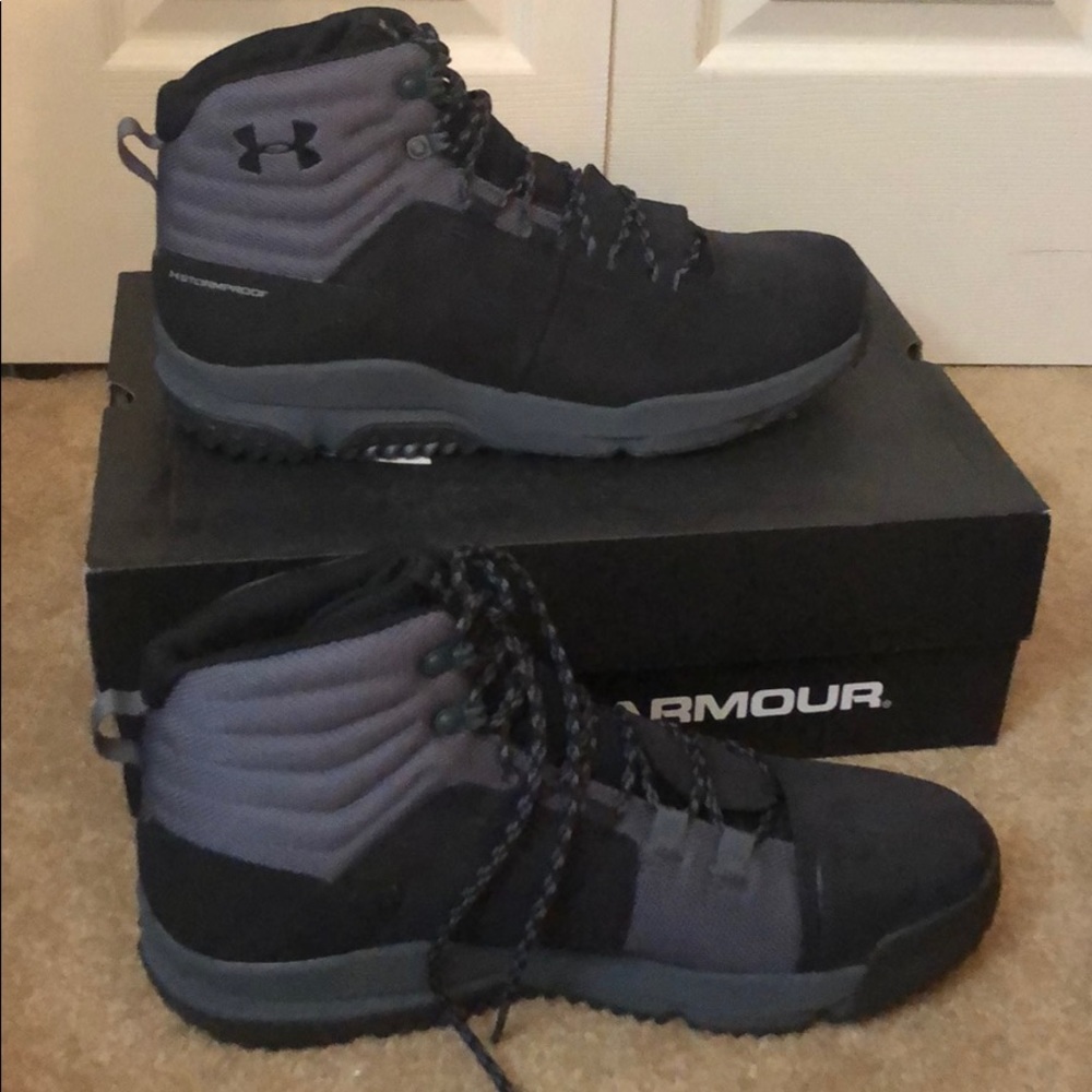 Brand New Under Armour UA Culver Mid WP.